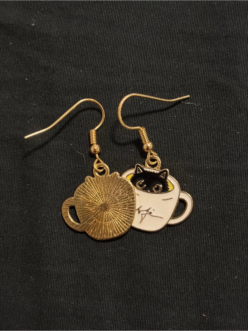 Black Cat in Coffee Cup Enamel Earrings - White & Gold - Picture 4 of 5